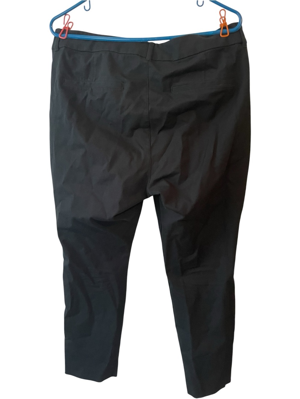 Old Navy Black High-Rise Pixie Skinny Pants - Picture 3 of 5